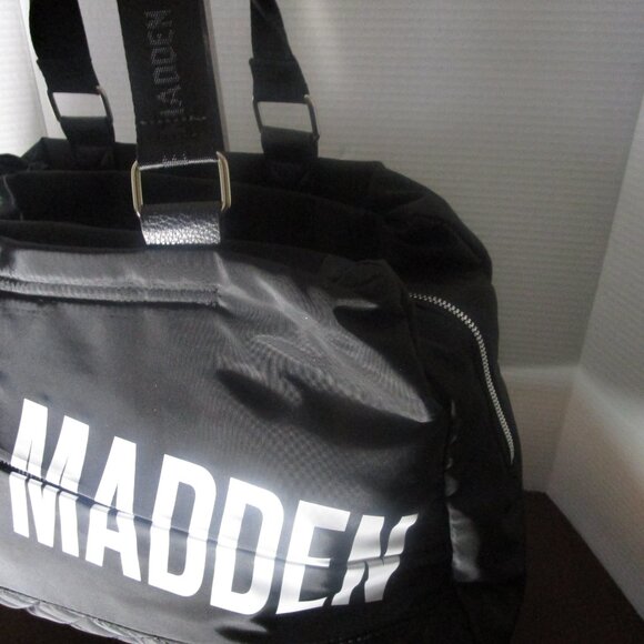 NWOT - Steve Madden Overnight Bag/Weekender - Picture 4 of 8